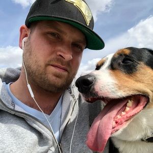 Meet your Posher, Chris